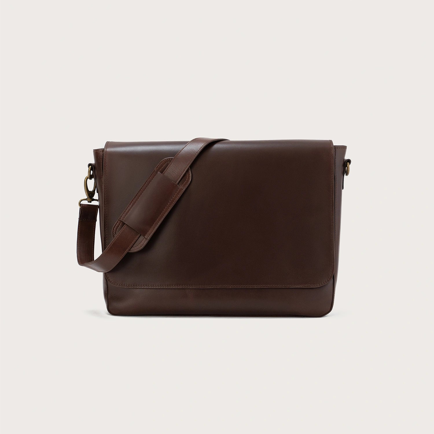 Leather Bags Buy Handmade Leather Bags For Men Women in Malaysia The Jacket Maker